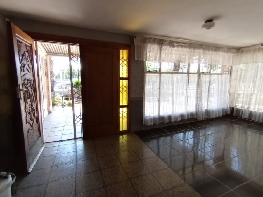 4 Bedroom Property for Sale in Parys Free State